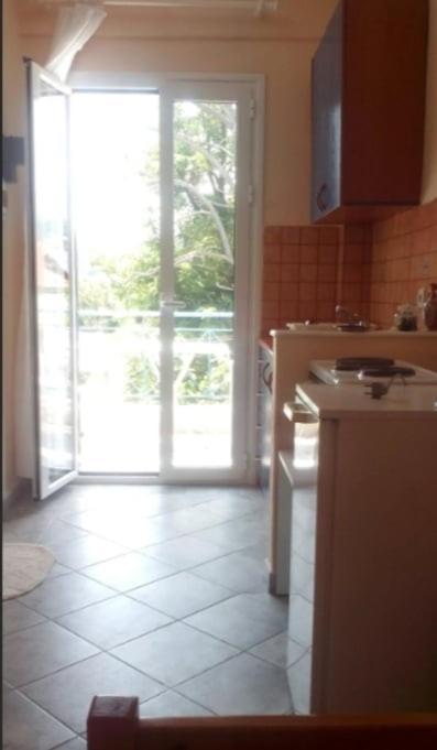 Velika Seaside Apartment Ngoại thất bức ảnh