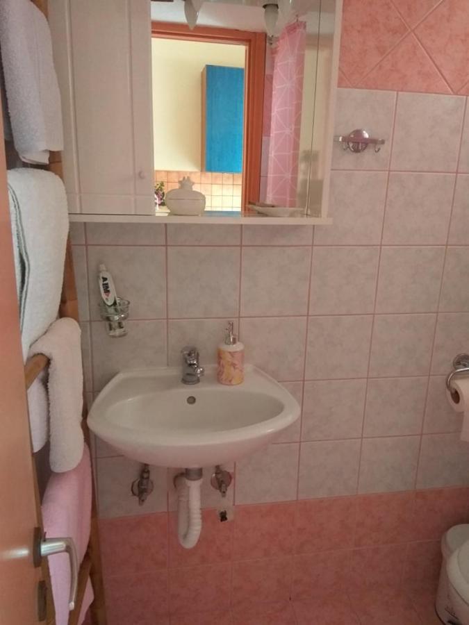 Velika Seaside Apartment Ngoại thất bức ảnh